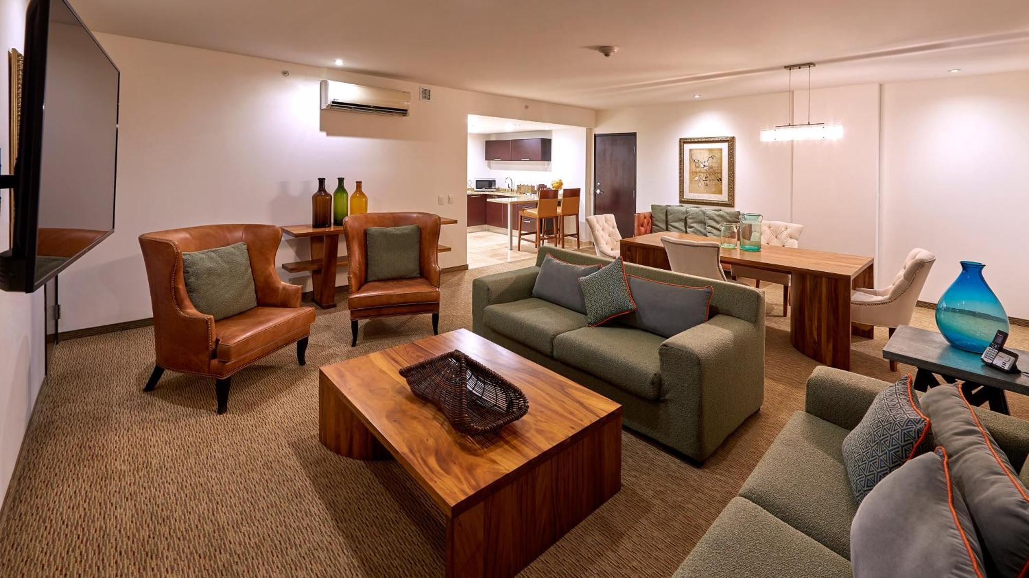 Holiday Inn Guadalajara Patria-Universidad By Ihg Zapopan Exteriör bild