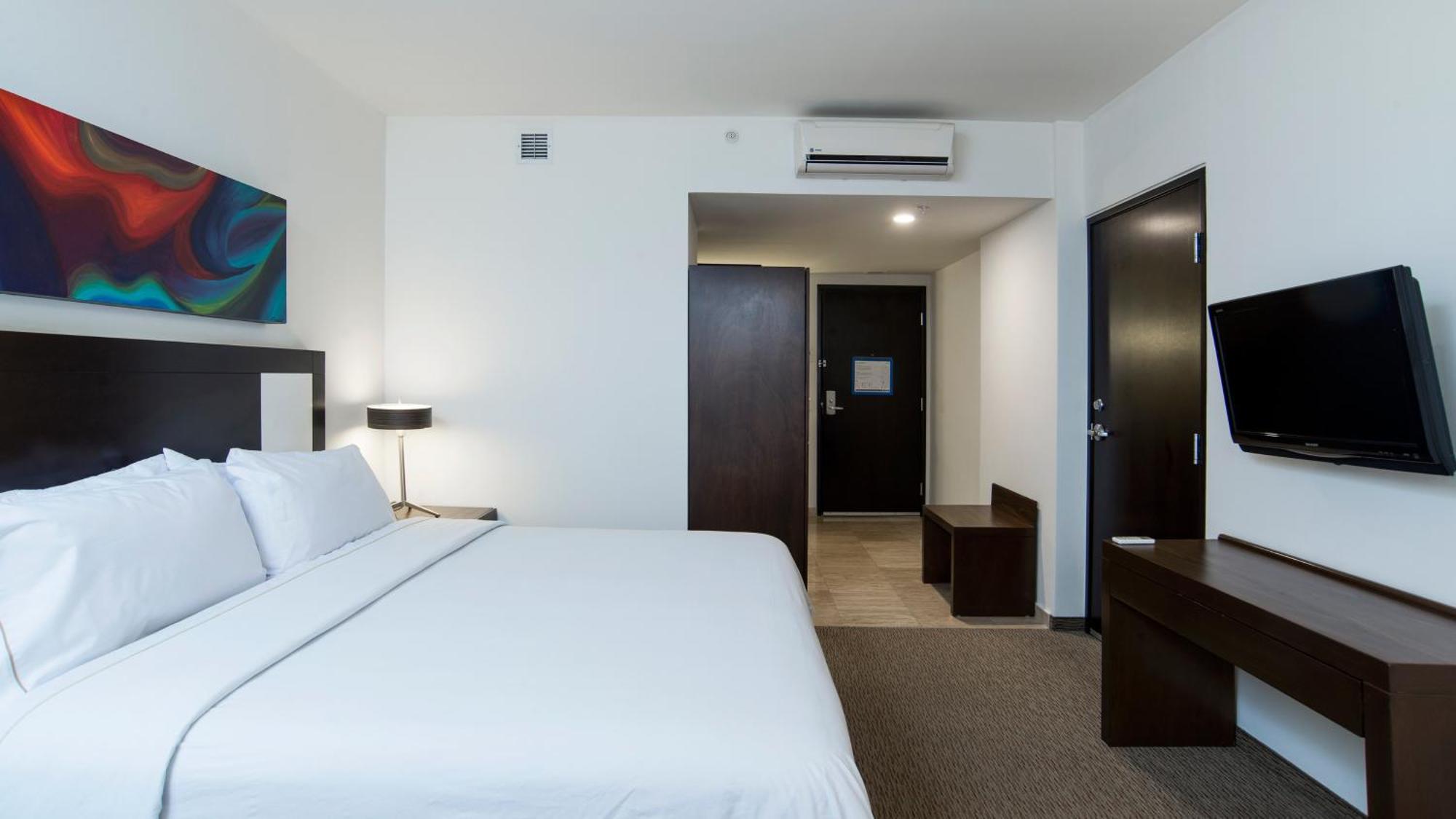 Holiday Inn Guadalajara Patria-Universidad By Ihg Zapopan Exteriör bild